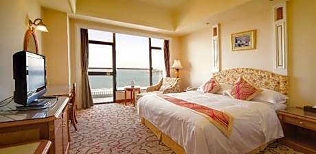 Executive Double Sea View