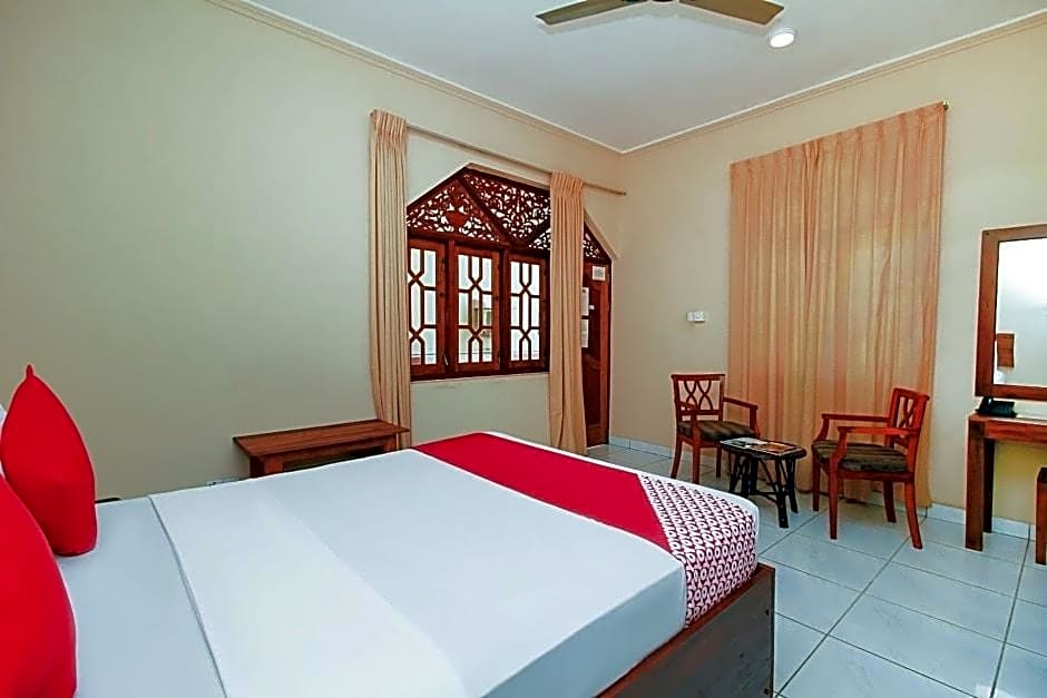 Paradise Holiday Village