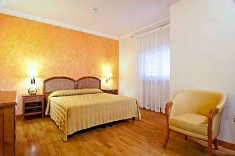 Triple Room with Balcony