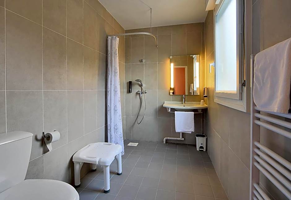 B&B HOTEL Le Tréport Friville