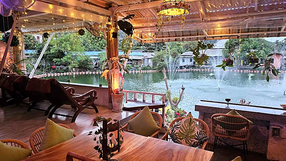 Hideout Hostel