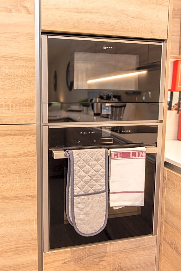 LT Riverview Apartments - Greenwich