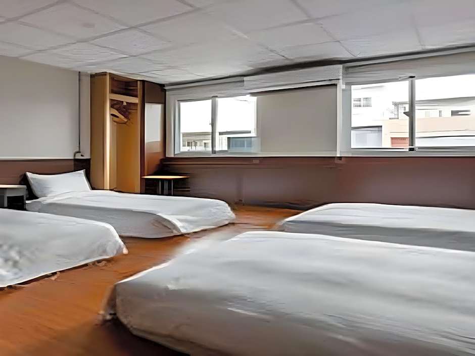 Cloud Izumi Cozy Inn