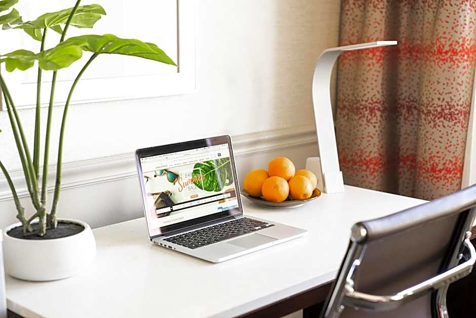 ALO Hotel by Ayres, Orange