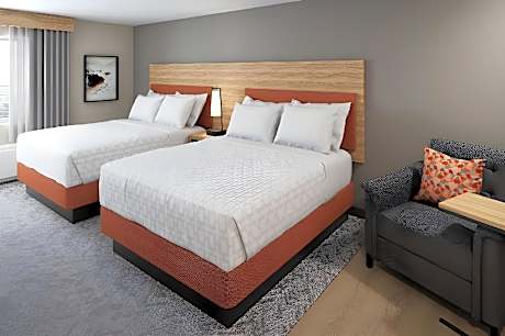 2 Full One Bedroom Suite