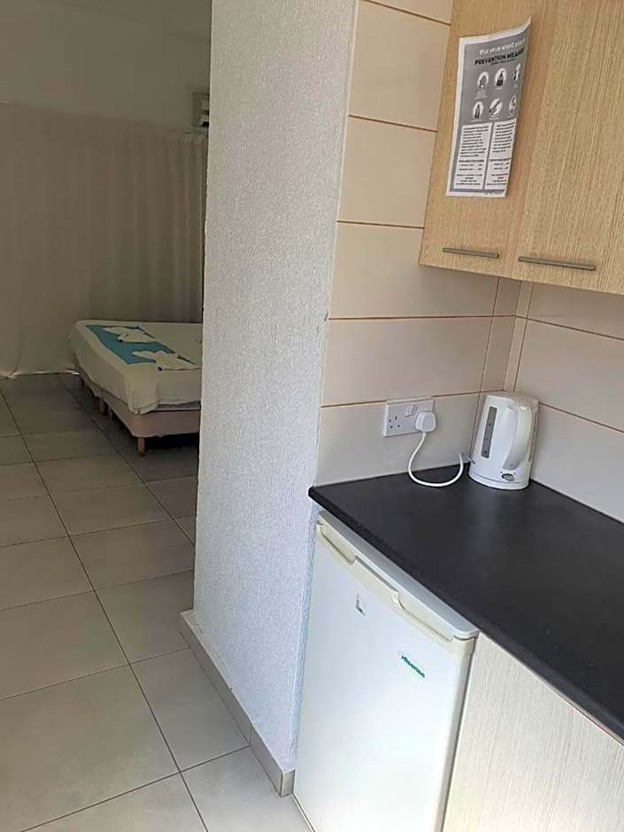 Sea CleoNapa Mandali