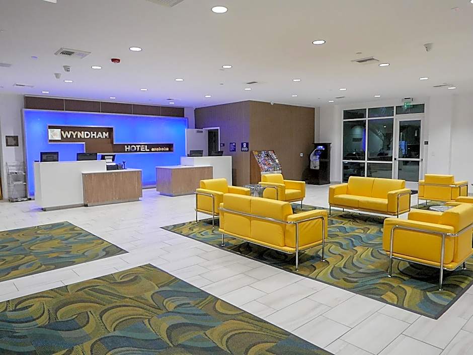 Wyndham Anaheim