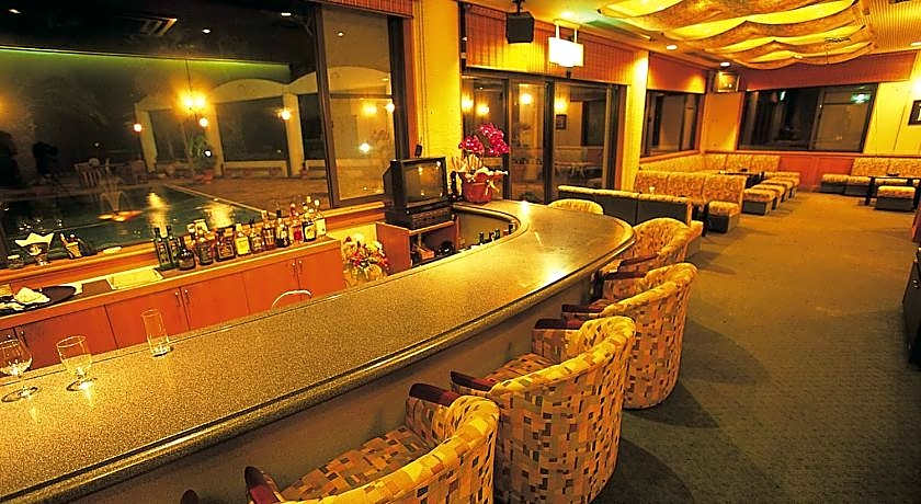 Tabinoyado Ushionoakari Geiboso