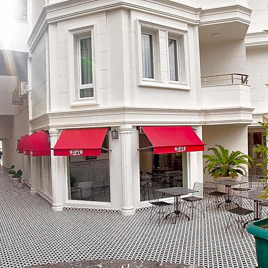 Siete Hotel