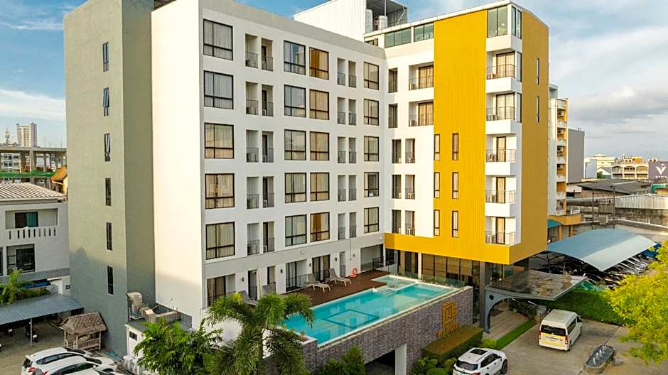 W3 Hotel