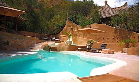 Olarro Lodge