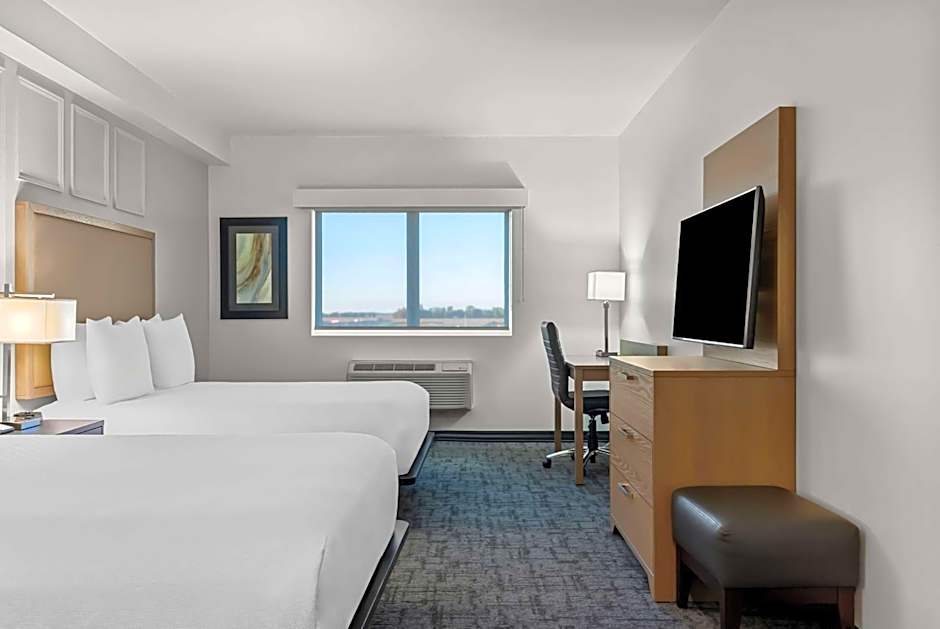 Best Western Plus Winkler