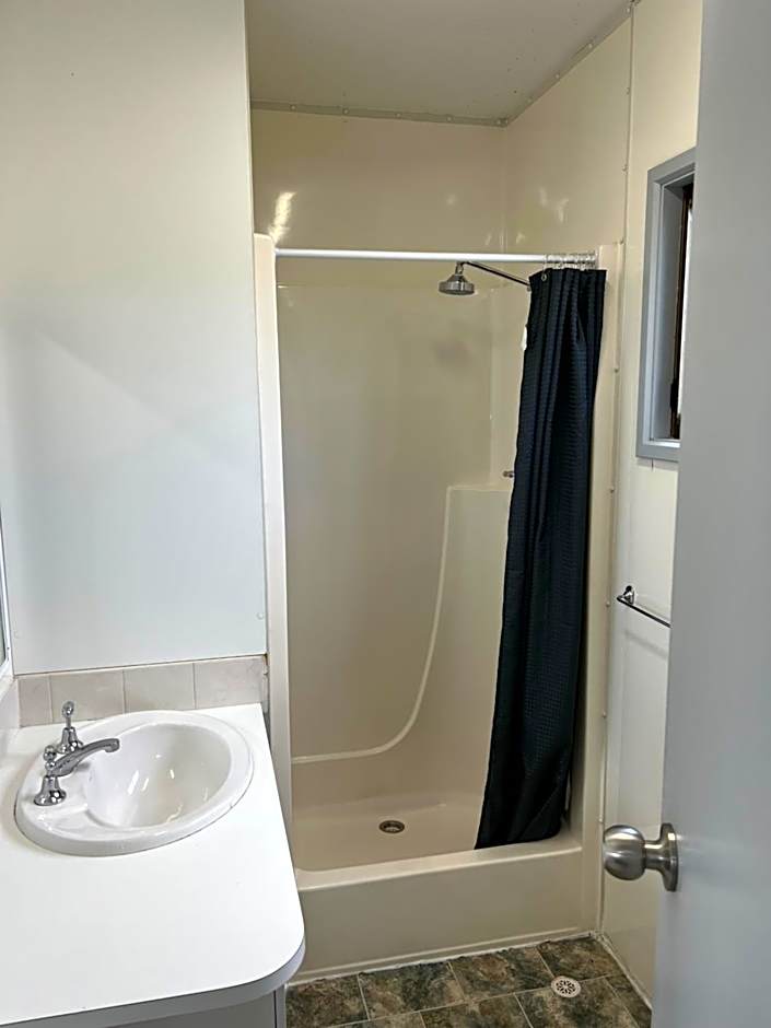 Lakes Main Holiday Park