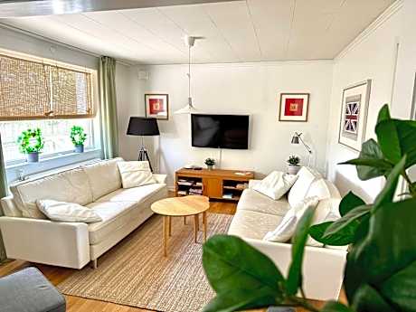 Comfortable guest rooms with fully equipped kitchen and cosy living room.