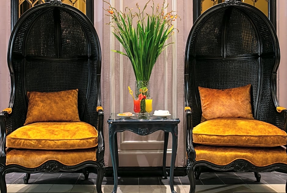 Oriental Central Hotel