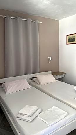 Akrogiali Hotel