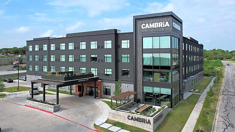 Cambria Hotel Austin Airport
