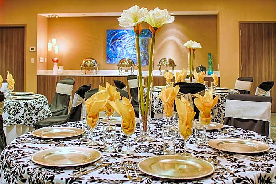 Courtyard by Marriott Knoxville West/Bearden