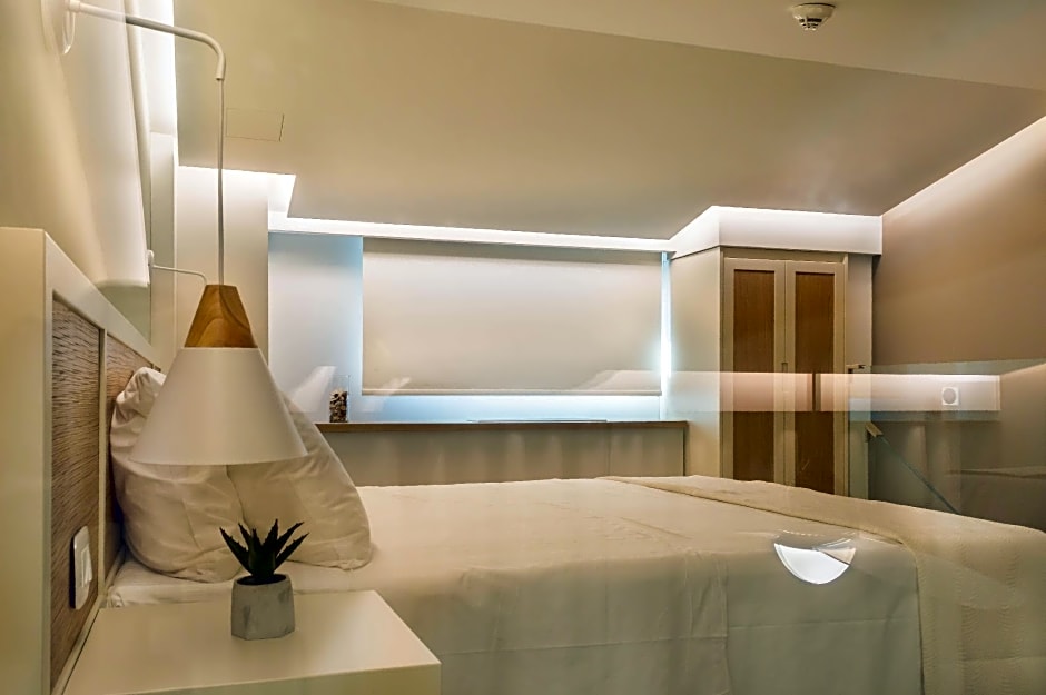 Eco Green Residences & Suites PC