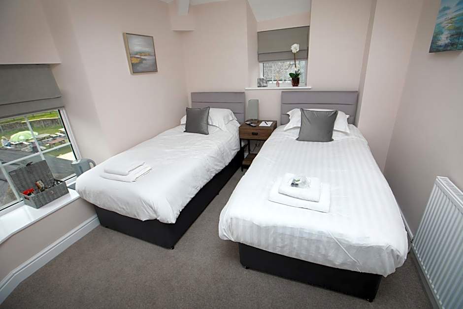 OYO Glyn Valley Hotel