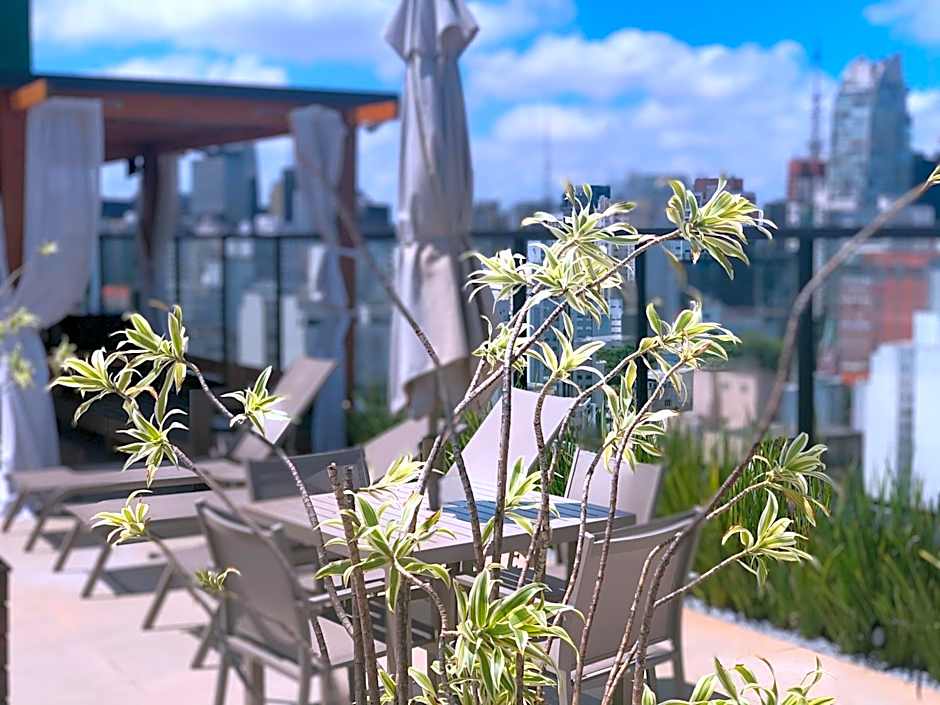 Roof Top Bela Cintra Residence