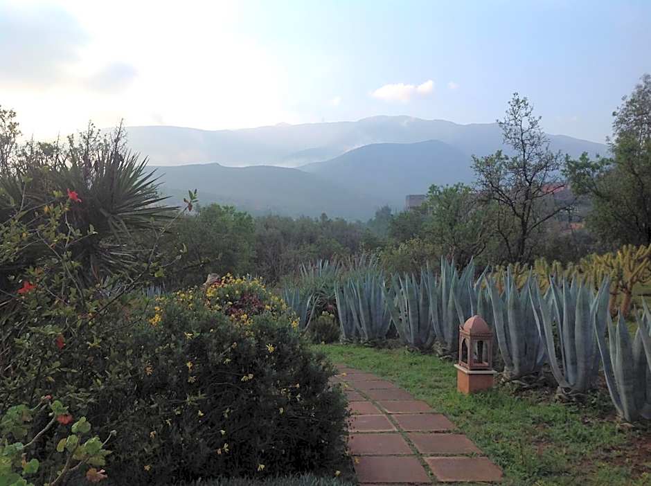 MAROC LODGE Atlas Mountain Retreat