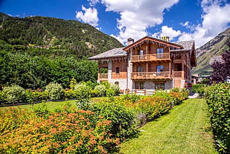 Hotel Les Montagnards