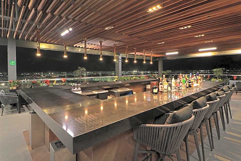 Holiday Inn & Suites - Mexico Felipe Angeles Airport By IHG