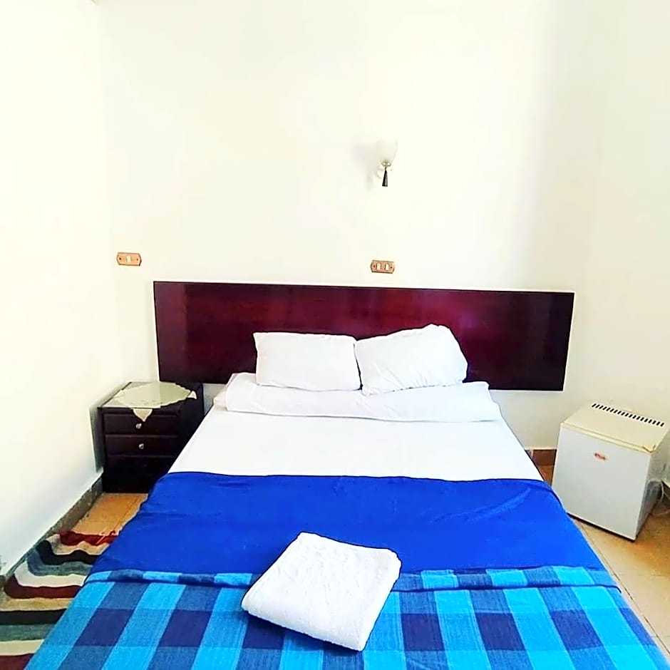 Transit Alexandria Hostel