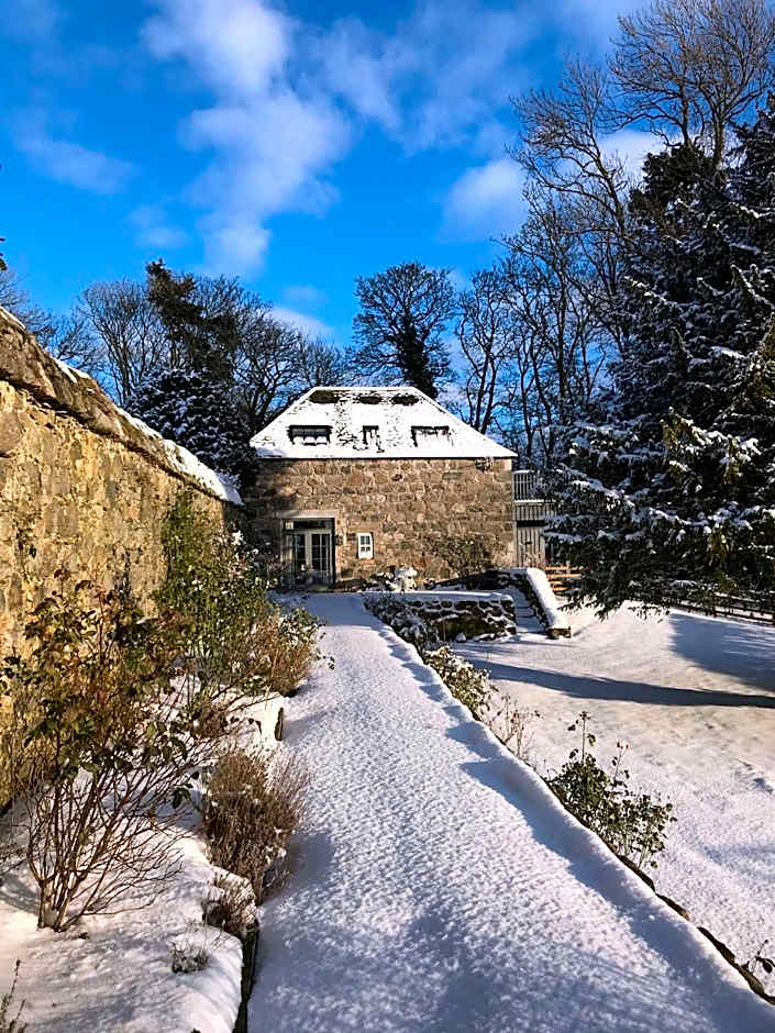 The Lodges @ Barra Castle