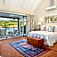 Elgin Country Lodge