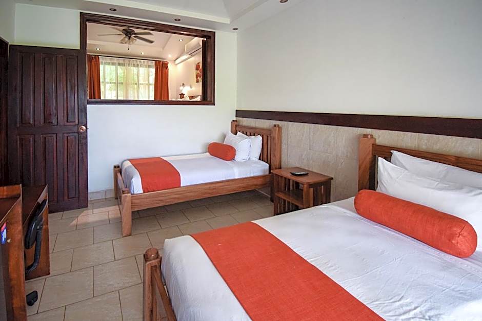 Maravida Social Hotel by Crazy Monkey