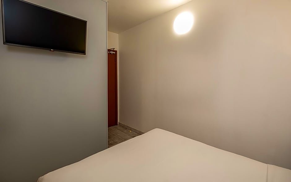 Hotel la Perle Montparnasse