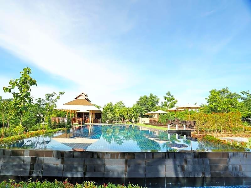 Phukumhom Resort