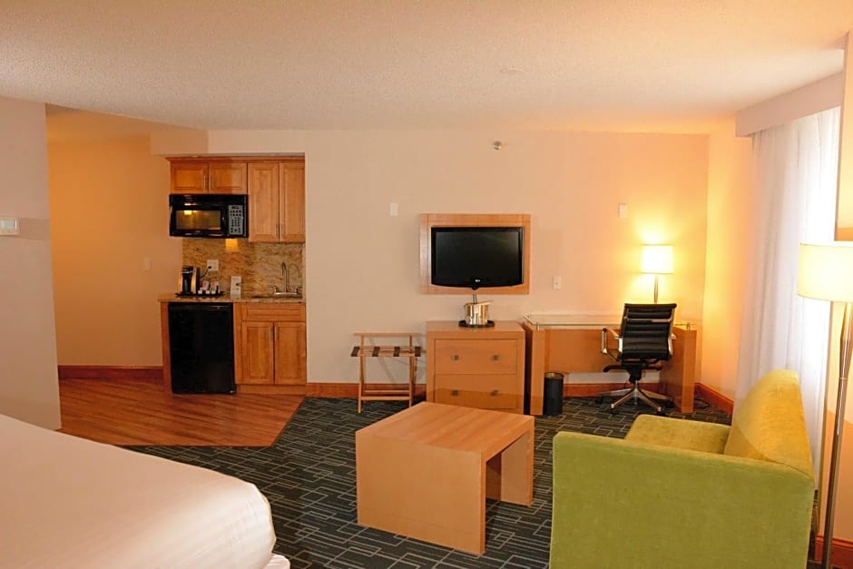 Holiday Inn Express Stamford, an IHG Hotel