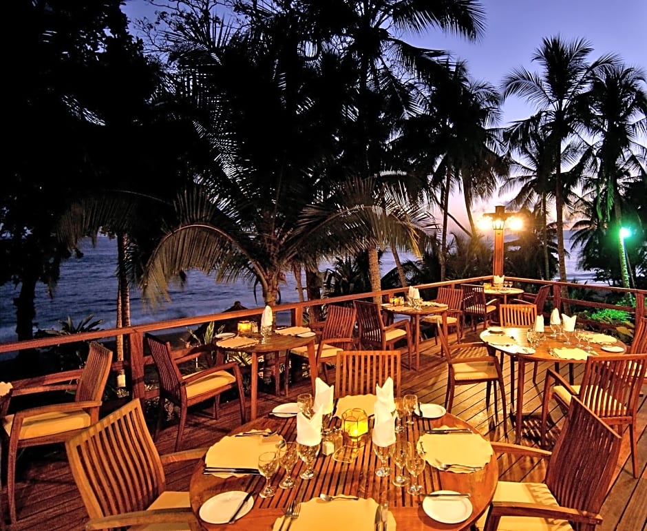 Tango Mar Beachfront Boutique Hotel & Villas