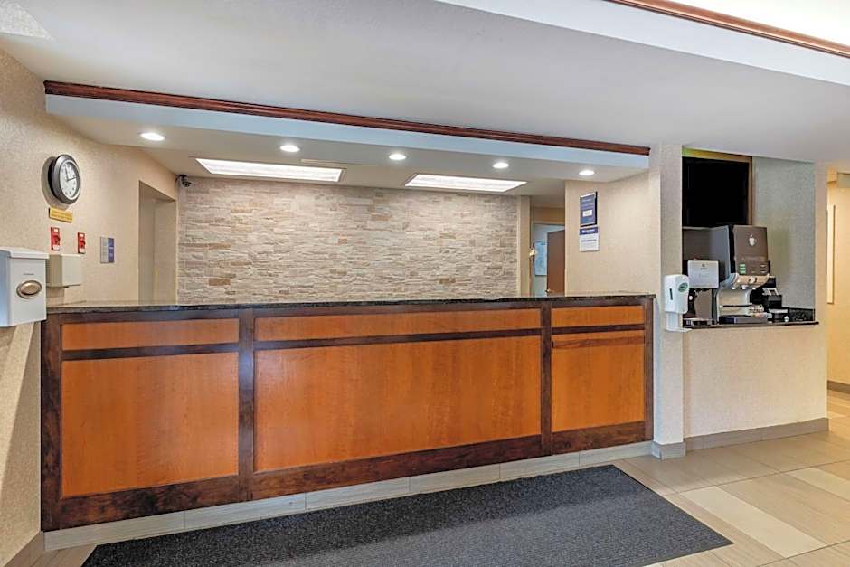 Best Western Plus Louisville Inn And Suites