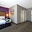 La Quinta Inn & Suites by Wyndham Erie