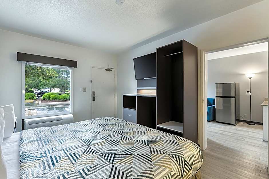 Studio 6 Suites Jacksonville, NC – Camp LeJeune