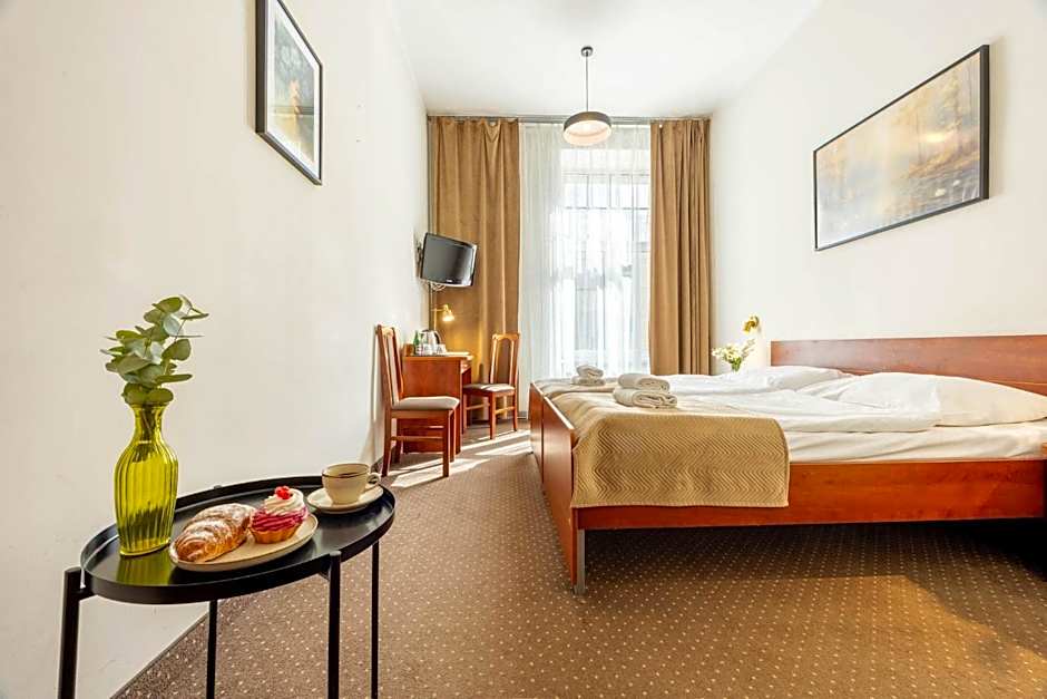 Hotel Lothus