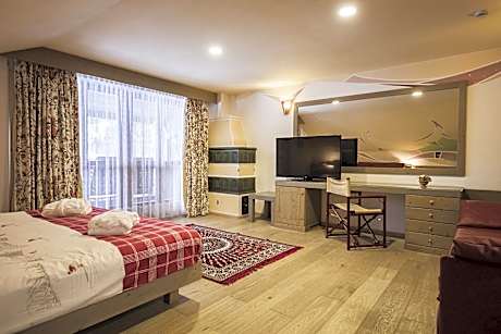 Triple Room with Balcony