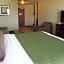 Cobblestone Hotel & Suites - Devils Lake