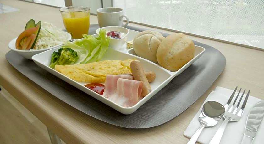 Wires Hotel Shinagawa Seaside