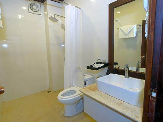 LUX Hotel