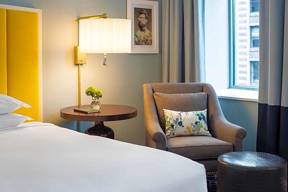 Kimpton Hotel Monaco Chicago, an IHG Hotel