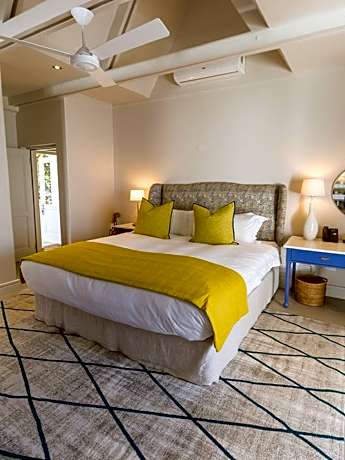 King Room with Pool View