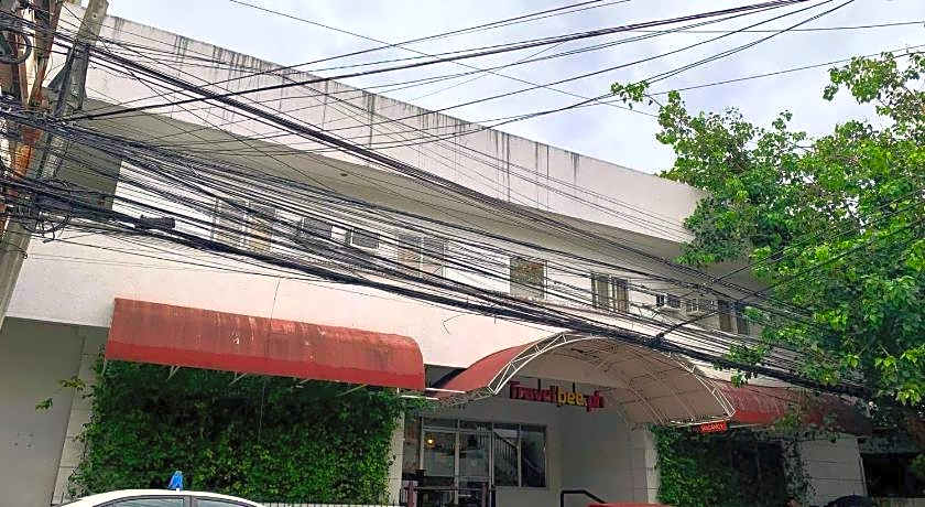 Travelbee Capitol Inn