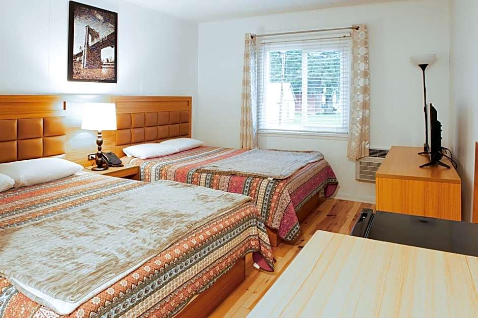 Pemberton Hotel (Motel)