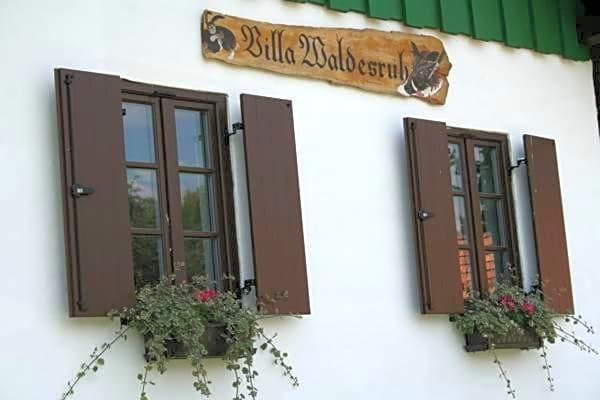 Weinek's Weinlodge