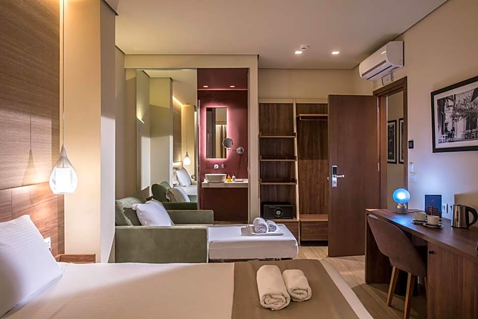 Metropole Urban Hotel